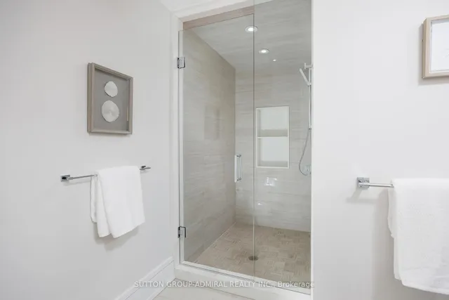 Additional image 23 of 11 Thurloe Ave