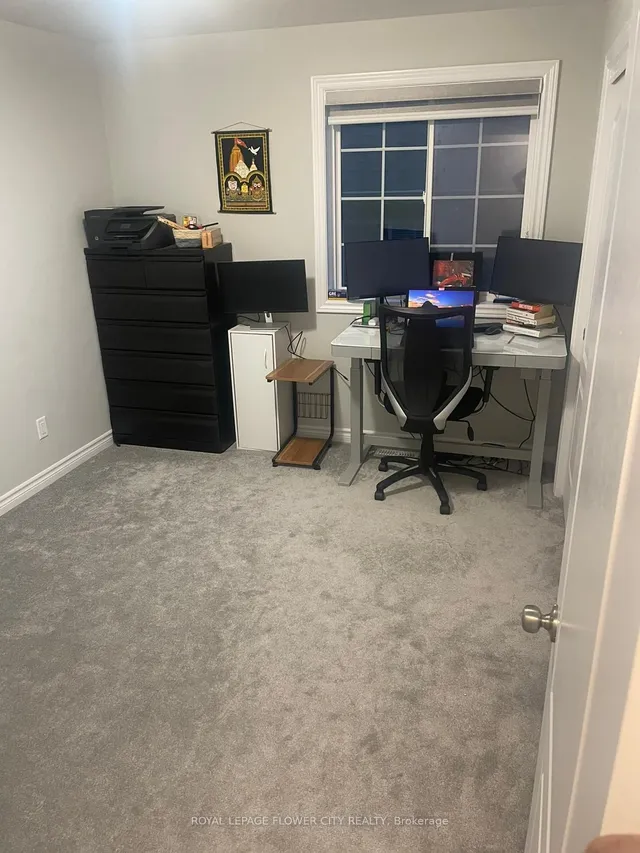 Additional image 11 of 22 Gleason Cres Unit 11