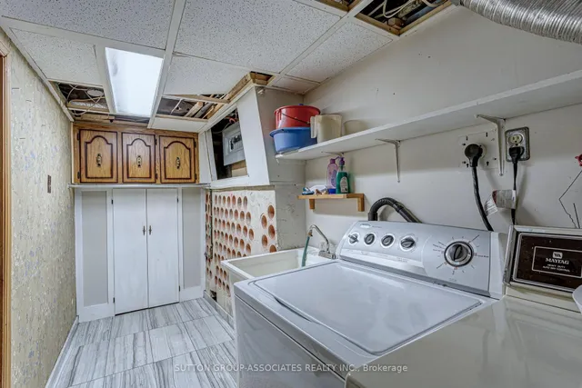 Additional image 41 of 75 Clendenan Ave