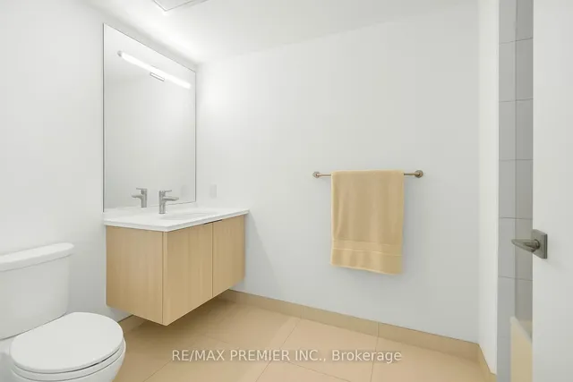 Additional image 12 of 4208 Dundas St Unit 423