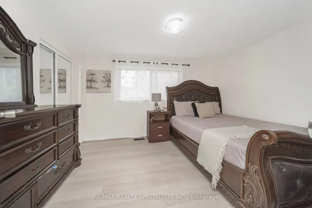 Additional image 21 of 144 Fleetwood Cres