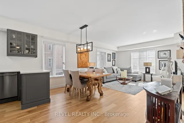 Additional image 2 of 50 Western Battery Rd Unit 918