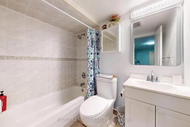 Additional image 38 of 34 Goddard St