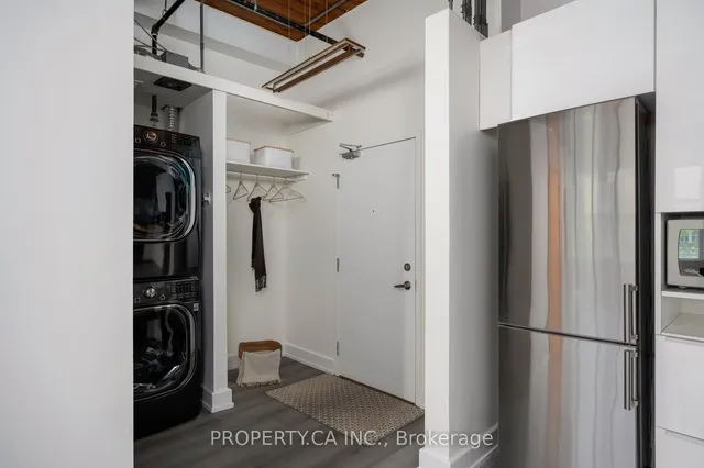 Additional image 3 of 955 Queen St Unit 317