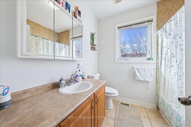 Additional image 14 of 2338, 2338R, 2340, Keele St