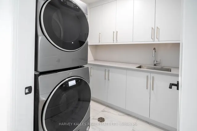 Additional image 21 of 2010 Bathurst St Unit 6A