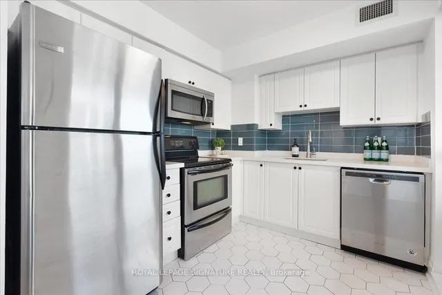 Additional image 11 of 225 Sherway Gardens Rd Unit 2105