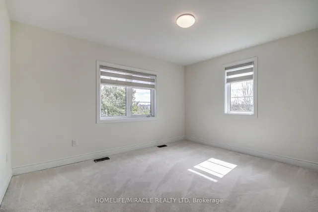 Additional image 25 of 28 Yvonne Dr