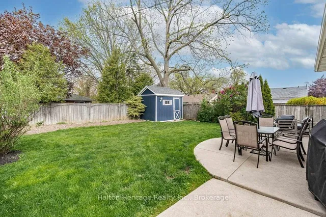 Additional image 42 of 376 East 18th St