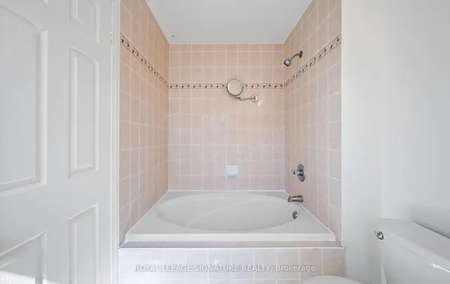 Additional image 36 of 1480 Britannia Rd Unit 155