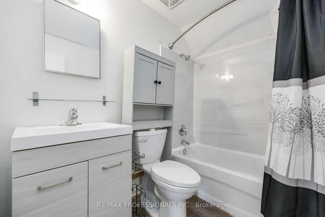 Additional image 18 of 220 Main St