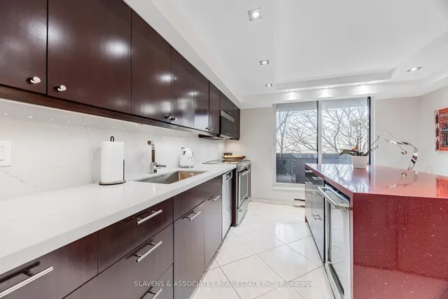 Additional image 15 of 360 Bloor St Unit 106