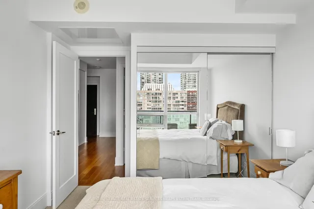 Additional image 15 of 25 Broadway Ave Unit 801