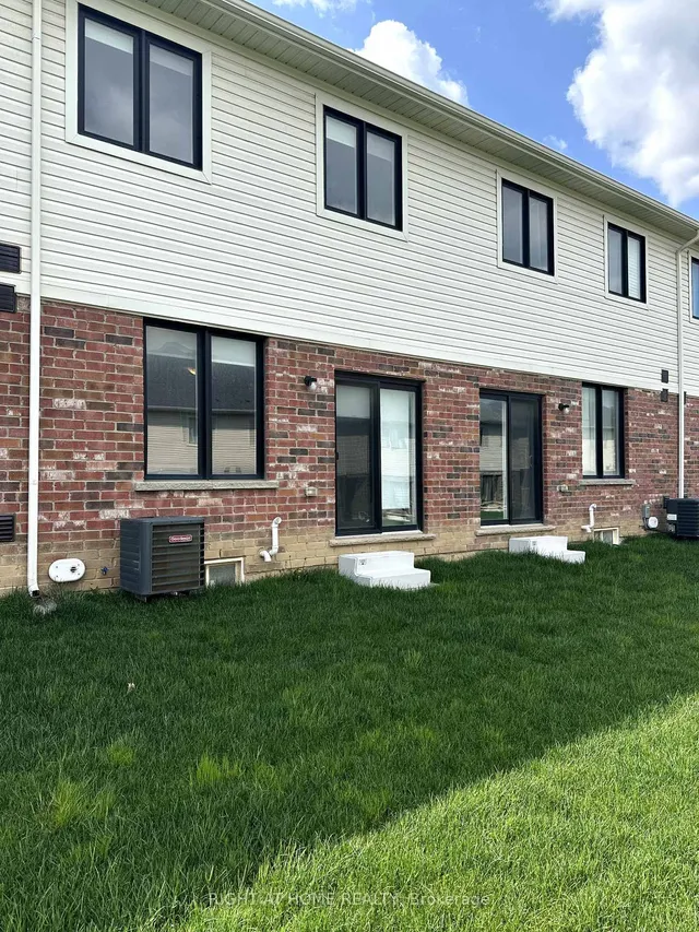 Additional image 23 of 29 Mia Dr