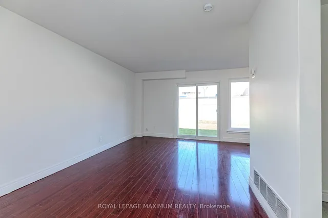 Additional image 13 of 50 Blackwell Ave Unit 9