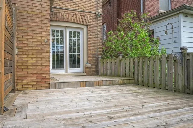 Additional image 32 of 79 Kensington Ave