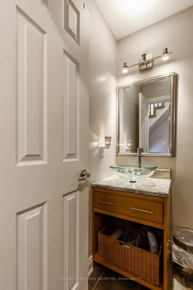 Additional image 22 of 2202 PEMBROKE Crt