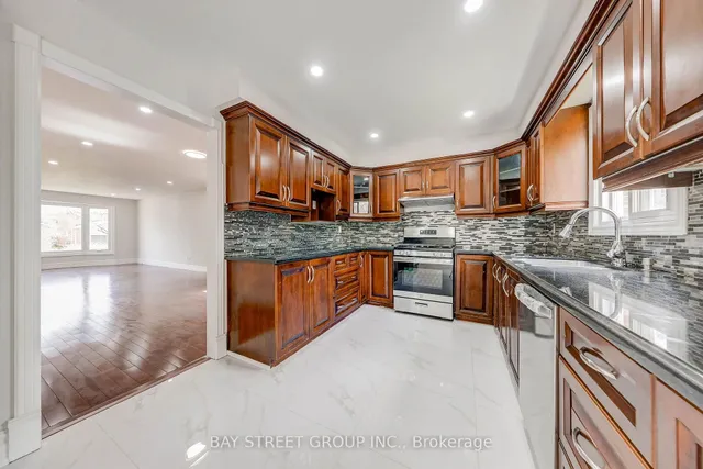 Additional image 17 of 2042 Golden Briar Tr