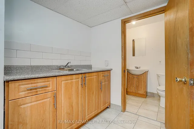 Additional image 46 of 86 Placentia Blvd