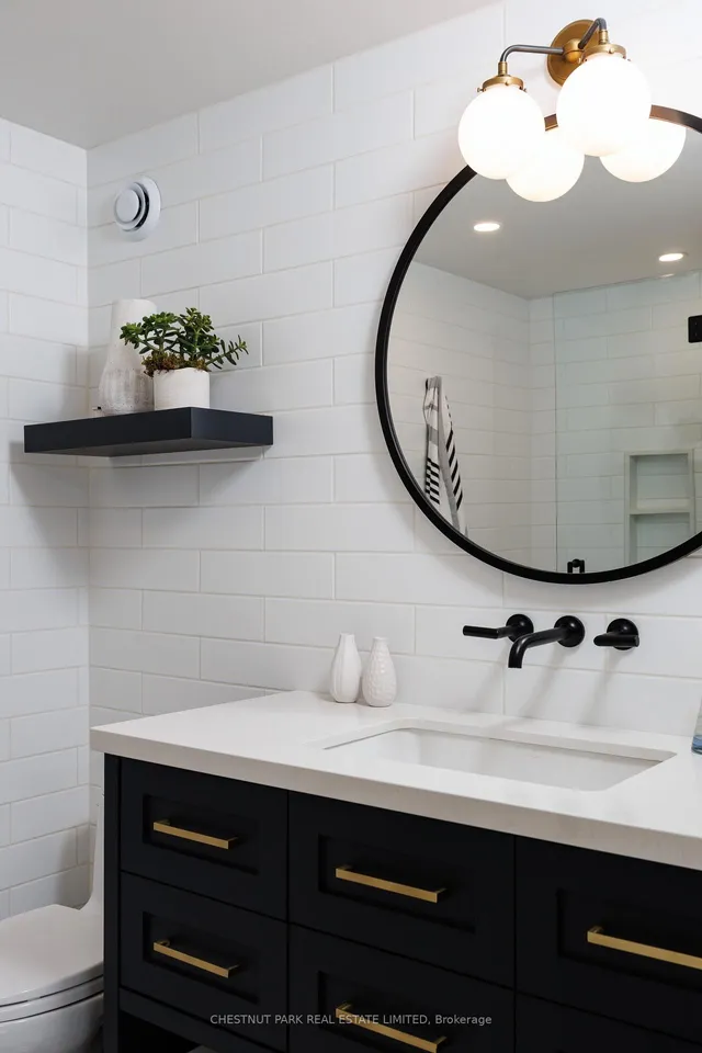 Additional image 25 of 40 Oaklands Ave Unit 203