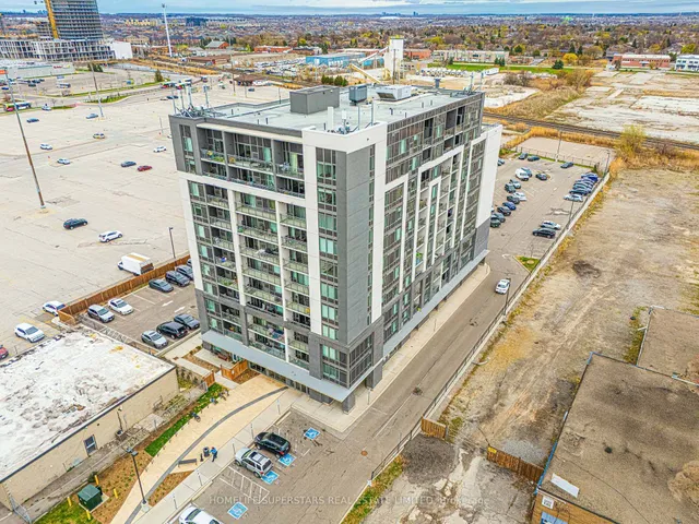 Additional image 26 of 716 Main St Unit 1006