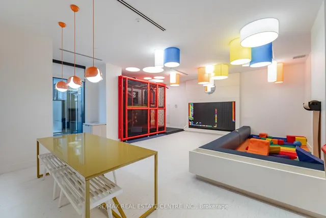 Additional image 31 of 130 River St Unit 501