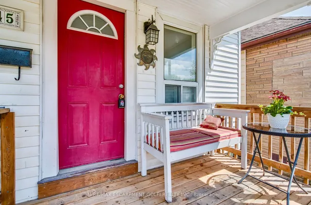 Additional image 5 of 145 Newlands Ave