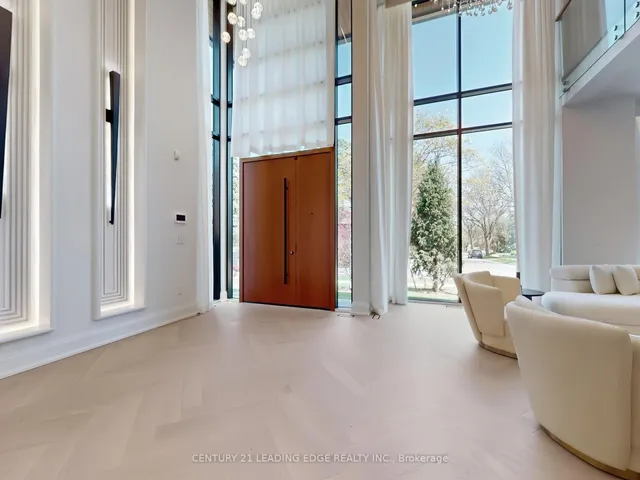 Additional image 4 of 8 Balding Crt