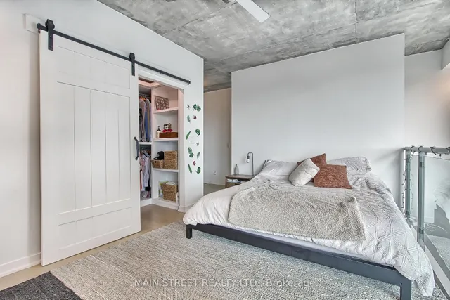 Additional image 24 of 150 East Liberty St Unit 1213