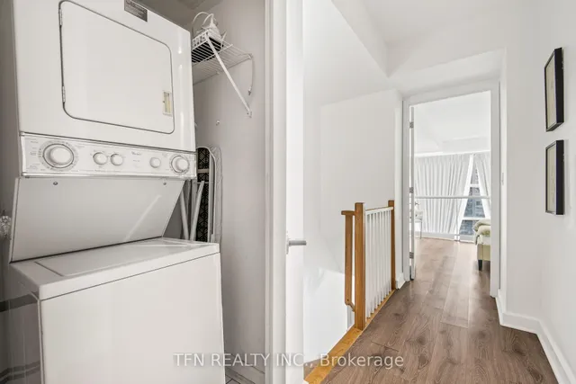 Additional image 34 of 36 Blue Jays Way Unit 918