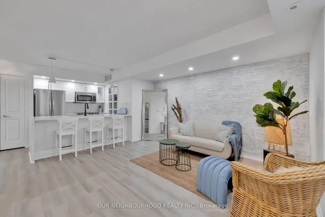 Additional image 6 of 93 The Queensway Ave Unit TH60