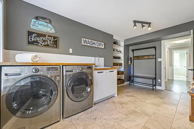 Additional image 35 of 585 Deborah Cres