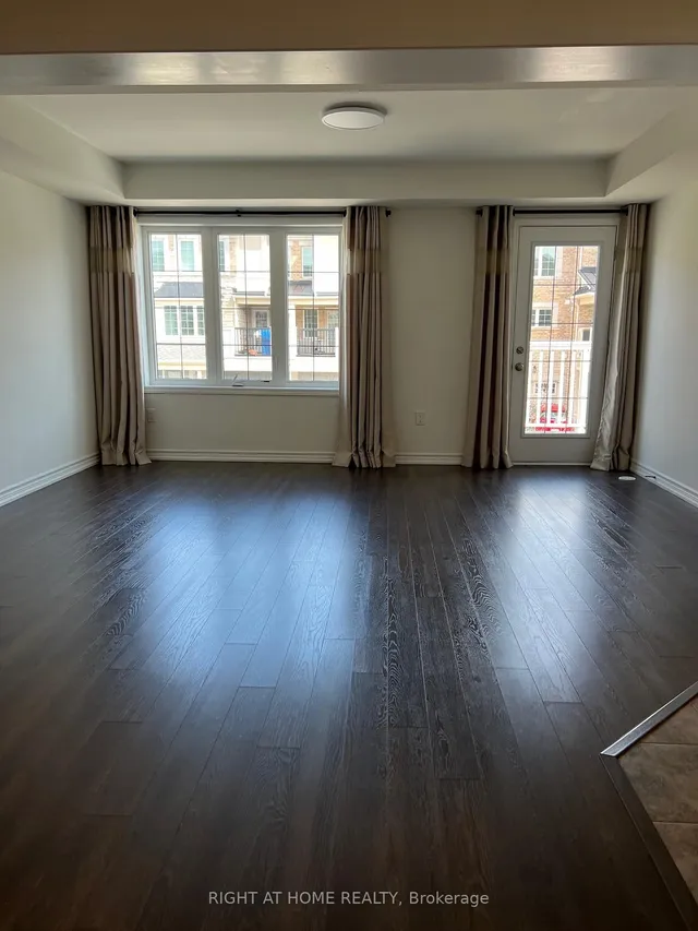 Additional image 9 of 3060 Mistletoe Gdns