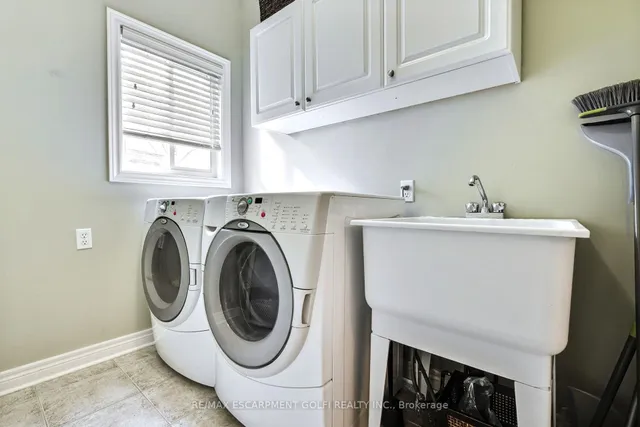 Additional image 31 of 43 Woodlawn Crt