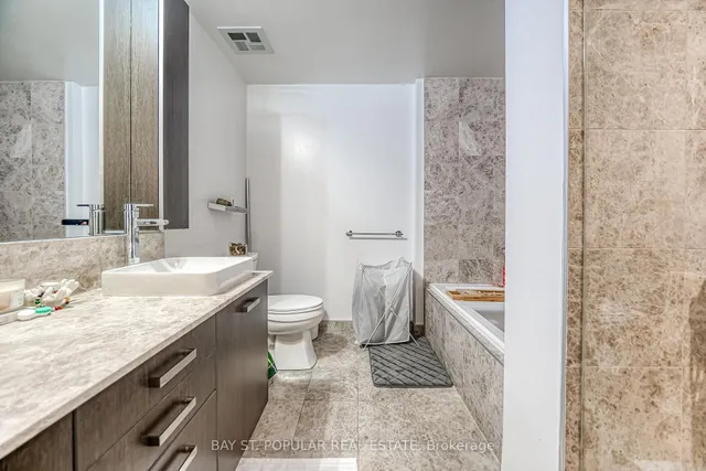 Additional image 18 of 3018 Yonge St Unit 803