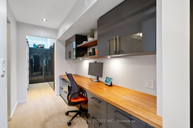 Additional image 16 of 50 Bartlett Ave Unit Th16