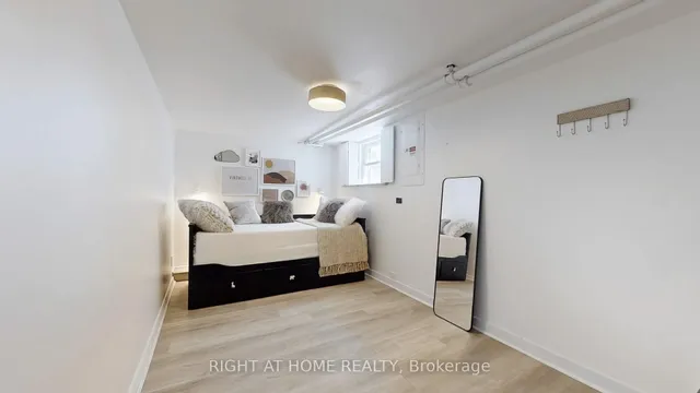 Additional image 13 of 110 Roseneath Gdns