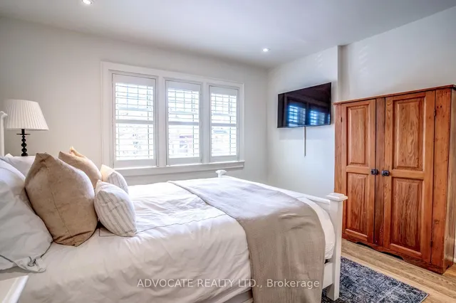 Additional image 20 of 110 Deloraine Ave