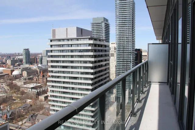 Additional image 32 of 955 Bay St Unit 3108