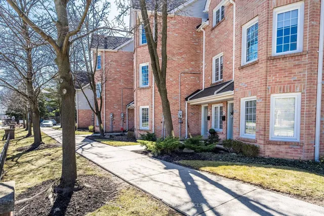 Additional image 4 of 2110 Cleaver Ave Unit 102