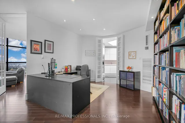 Additional image 6 of 2010 Islington Ave Unit PH03