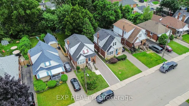 Additional image 41 of 49 Barons Ave