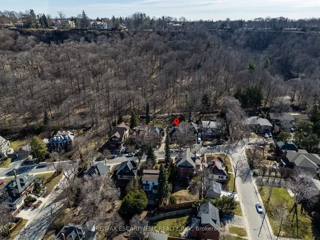 Additional image 34 of 245 Hillcrest Ave