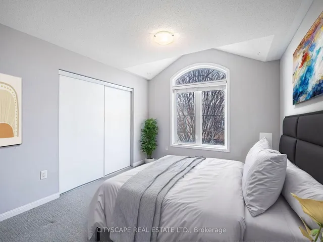 Additional image 42 of 416 Gooch Cres