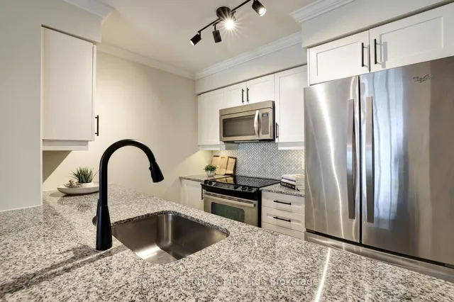 Additional image 14 of 35 Bastion St Unit 619