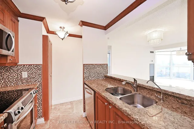 Additional image 22 of 1055 Bay St Unit 1111