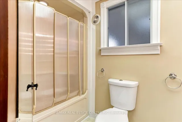 Additional image 32 of 485 Gowland Cres