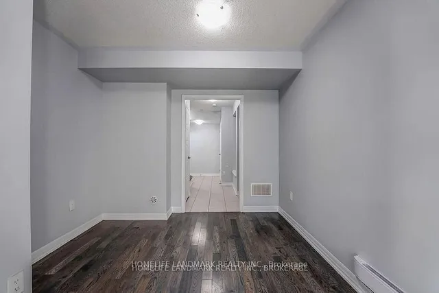 Additional image 29 of 3077 Mistletoe Gdns