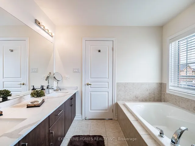 Additional image 24 of 1 Orangeblossom Tr