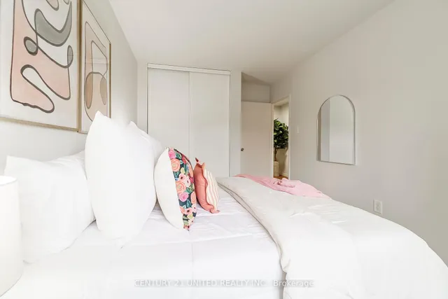 Additional image 39 of 140 Ling Rd Unit 101